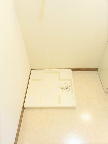 プラムガーデン 室内洗濯機置場あります。