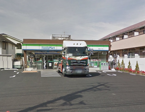 フォルテーヌ吉橋 コンビ二：ﾌｧﾐﾘｰﾏｰﾄ 東葛西三丁目店　196m