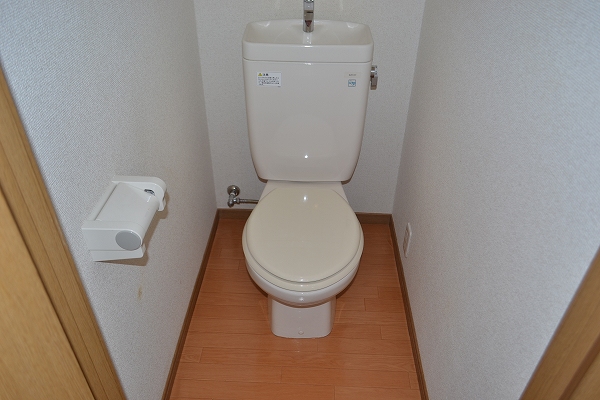 プルチーノ バストイレ別で使いやすいです