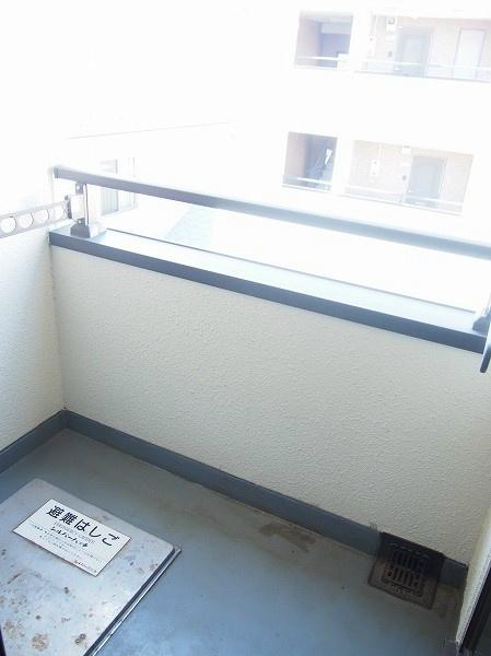 メゾンドール旭パート１ バルコニー。洗濯物干せます。