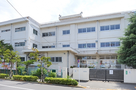 エクセラント・ヴュ 小学校：江戸川区立第四葛西小学校　284m