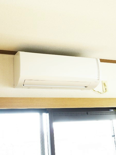 サンライズ葛西 エアコン１台ｓります。