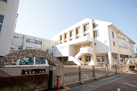 ベイサイドテラス 小学校：江戸川区立東葛西小学校　932m