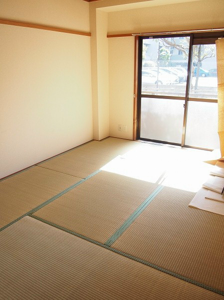 後藤マンション 和室でごろごろ～しませんか？？