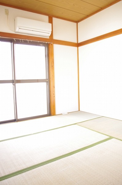 第一コーポ清水 和室
