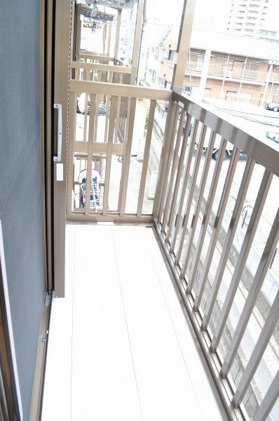 第五ハイツヤマヤ バルコニー各部屋ございます。