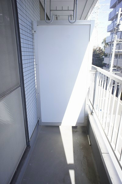グランパルクG8 目の前に高い建物がないので、日当たり良好！