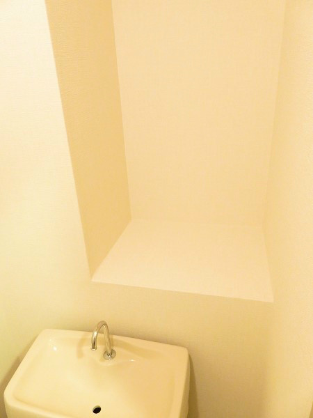 コーポプラスパーⅡ 収納棚は便利です