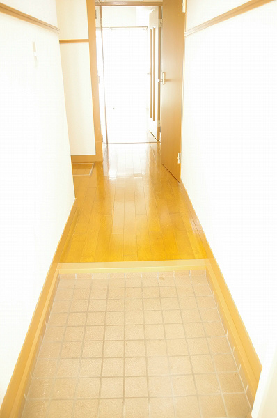 コーポ近江屋３ ゆとりのある玄関です。