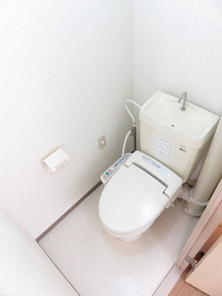 コーポ近江屋５ ウォシュレットついてます。