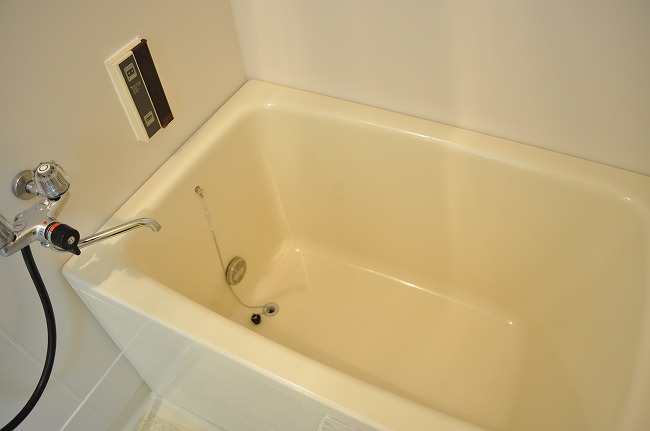 コーポ近江屋６ 追い焚き機能も付いていて便利です。