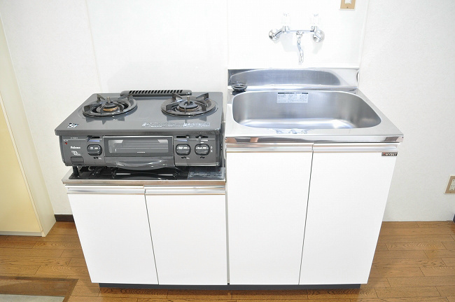 ユートピアⅠ キッチンは２口コンロ設置可です。