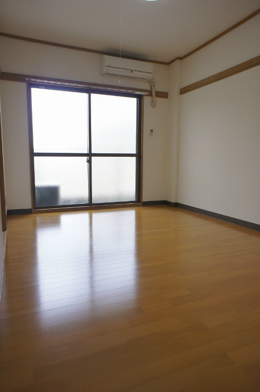 福本ビル 綺麗なお部屋です
