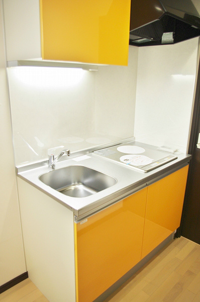 ＰＯＲＴＥ キッチンＩＨ２口コンロ！ 部屋によってカラー異なります