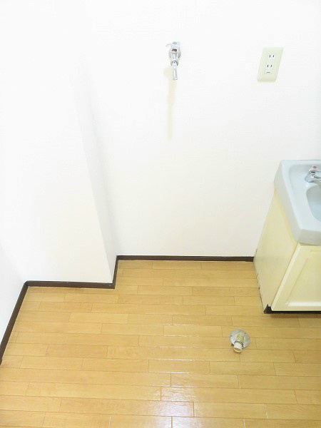 エレガンス 室内洗濯機置き場