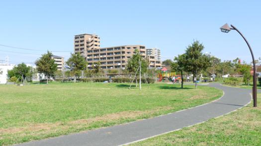 フローラ北葛西 公園：宇喜田公園　455m