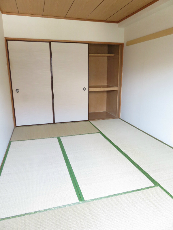 フローラ北葛西 和室はやっぱり１部屋ほしいですね！