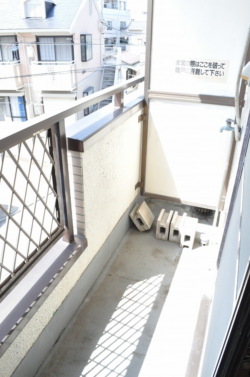 ベイハイツⅡ 洗濯機置場はバルコニーです！