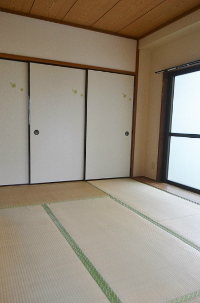 中里ハイツ 畳の香りがきもちい