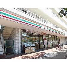 グロリア壱番館 コンビ二：ｾﾌﾞﾝｲﾚﾌﾞﾝ 江戸川南葛西6丁目店　337m