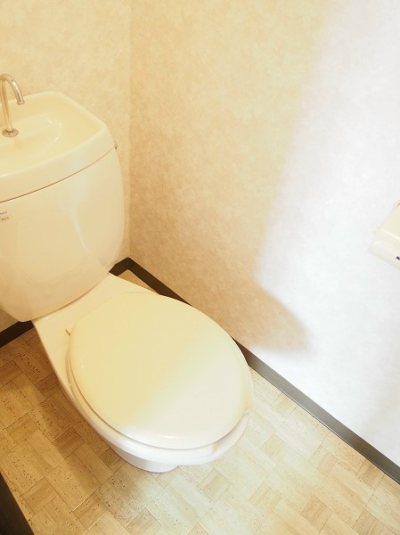 ユアハイツ 清潔感のあるトイレです。