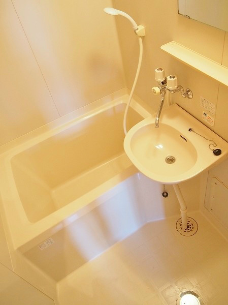 クレシェンドユザワ バストイレ別になってます！