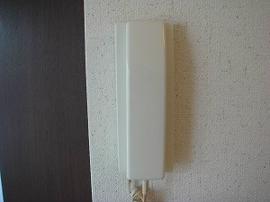 リバーサイド坂本 安心のインターフォン付いてます。
