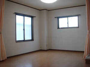 エトアール西葛西阿部ビル 角部屋：風通り日当たり抜群です。
